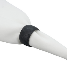 Load image into Gallery viewer, Harlequin Napkin Ring - Black
