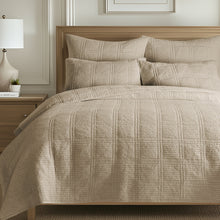 Load image into Gallery viewer, Cloud Waffle Taupe Full/Queen Quilt Set

