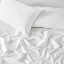Load image into Gallery viewer, Sateen King Sheet Set - White
