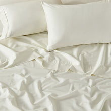 Load image into Gallery viewer, Sateen Queen Sheet Set - Cream

