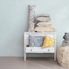 Load image into Gallery viewer, 18"Sq Cotton &amp; Linen Printed Pillow w Floral Pattern, Blue
