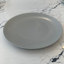 Load image into Gallery viewer, Dinnerware Matte Flax &amp; White Set of 36
