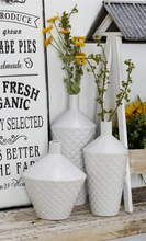 Load image into Gallery viewer, Ceramic Vase Textured Set of 3
