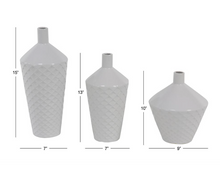 Load image into Gallery viewer, Ceramic Vase Textured Set of 3
