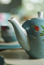 Load image into Gallery viewer, Tea Pot Small Blushing Birds Blue 750ml
